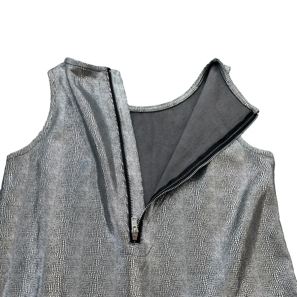 Mia New York Girl’s Size Large‎ Silver Metallic Zip Detail Snakeskin Print Dress